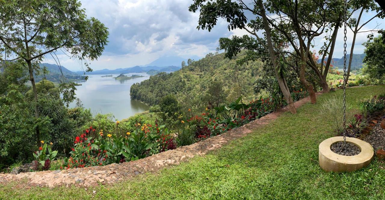 Chameleon Hill Forest Lodge Bwindi Exterior photo